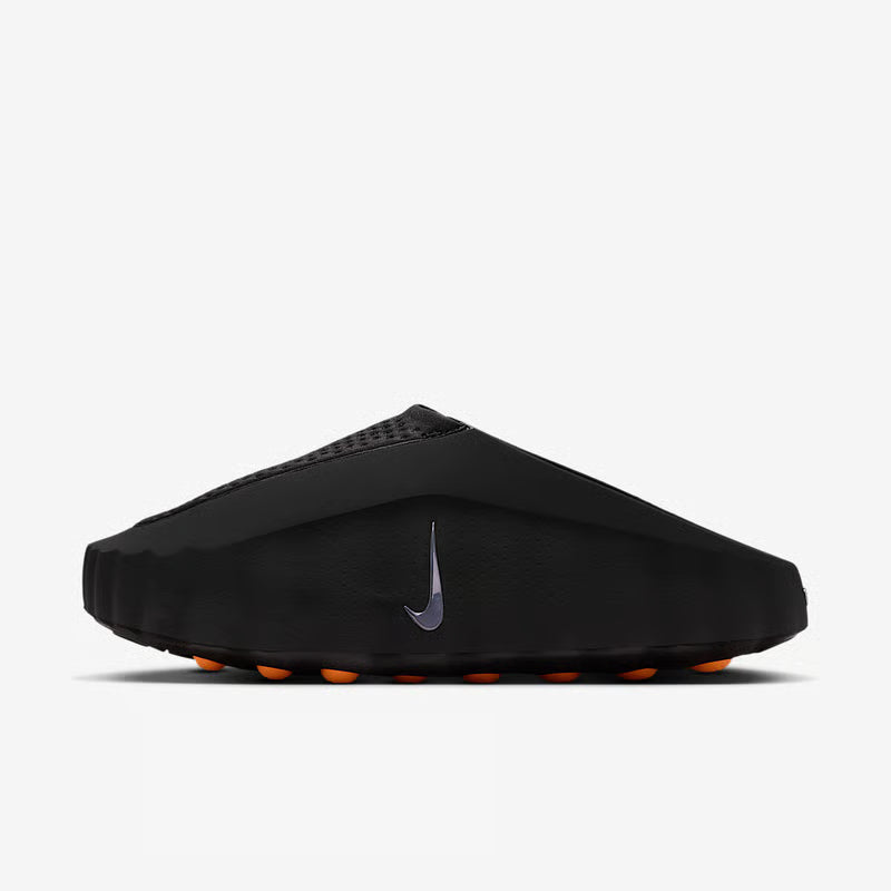 Nike Mind 001 Slide femme noir chrome vue de profil avec semelle orange