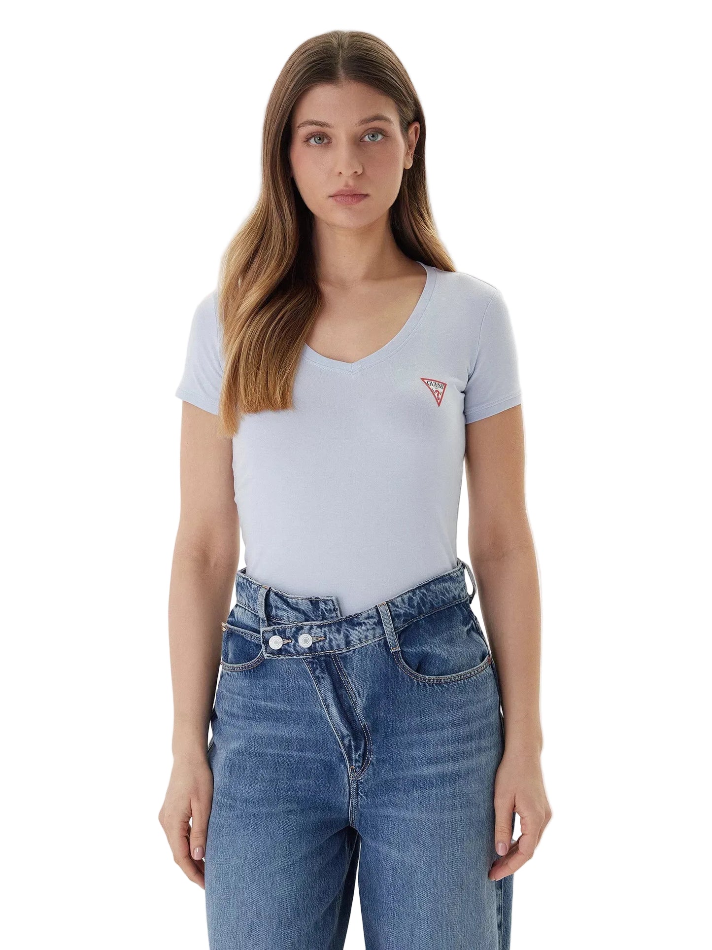 T-shirt Guess femme Airway Blue col V porté de face