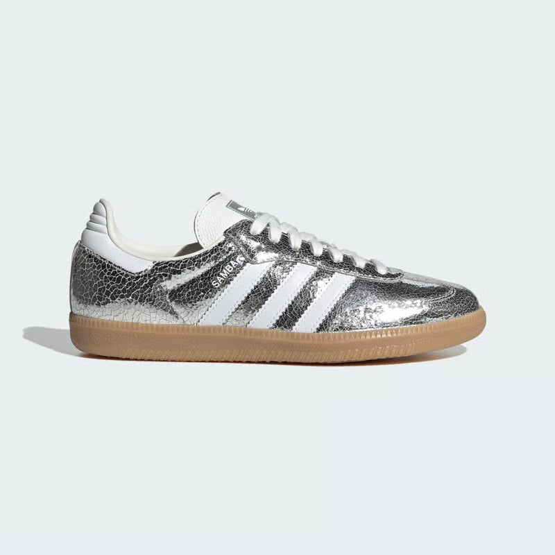 Adidas Samba OG femme silver metallic cloud white vue de côté effet cuir craquelé
