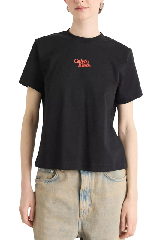 T-shirt Calvin Klein femme noir avec logo rouge sur poitrine