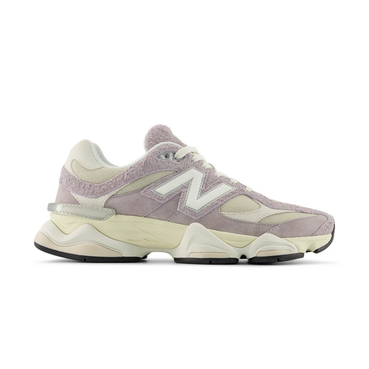 new balance 9060 femme truffle salt timberwolf vue de profil