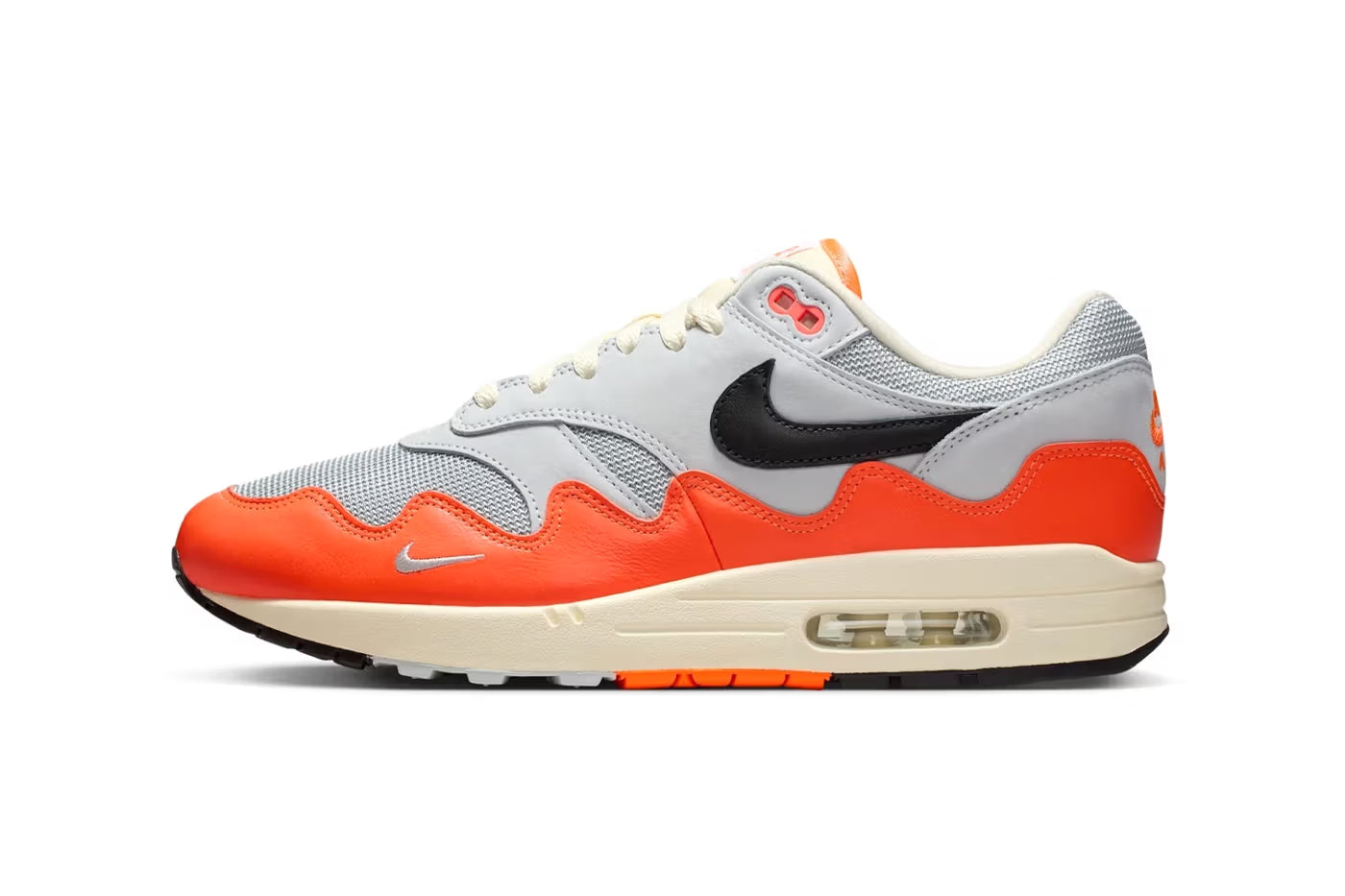 Nike Air Max 1 Patta Waves Hyper Crimson profil