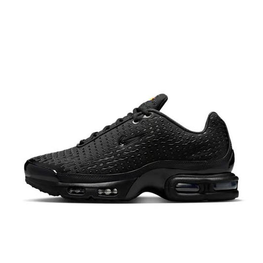 Nike Air Max Plus VII Triple Black vue latérale