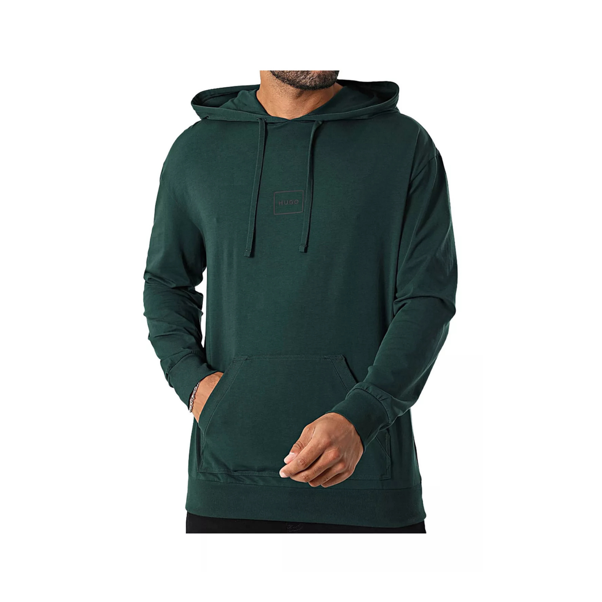 sweat à capuche hugo boss homme vert foncé avec logo hugo patch porté vue de face