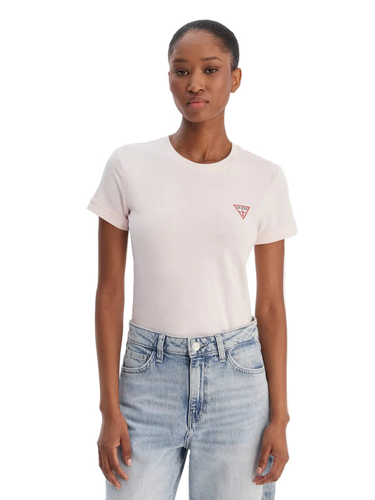 T-shirt Guess femme Delicate Pink col rond porté de face
